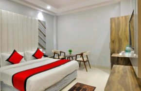 Pink City By Comfort Rooms
